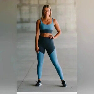 Zyia Active Size 6/8 Storm Parallel Luxe Hi-Rise Leggings 7/8